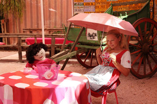 Pink Farmstall, Kakamas, South Africa, 2010